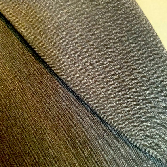 BCBG Tailored 2-Button Charcoal Suit Jacket - BNWT - Picture 6 of 10